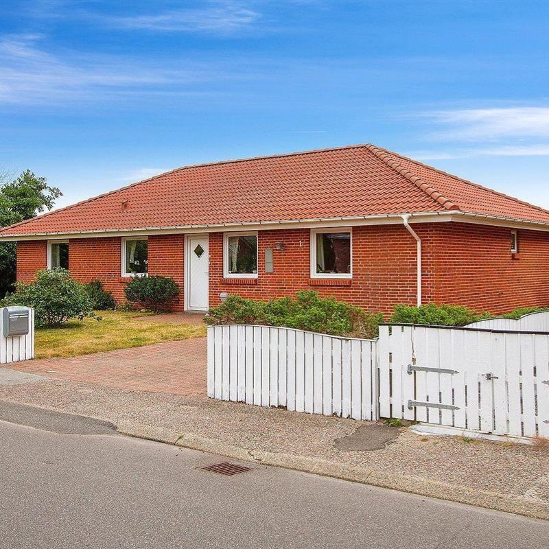 Sommerhus - 12 personer -  - Bjerrumsvej - 7673 - Harboøre