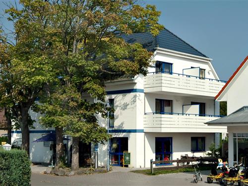 Holiday Home/Apartment - 2 persons -  - Klosterstr. - 18374 - Zingst