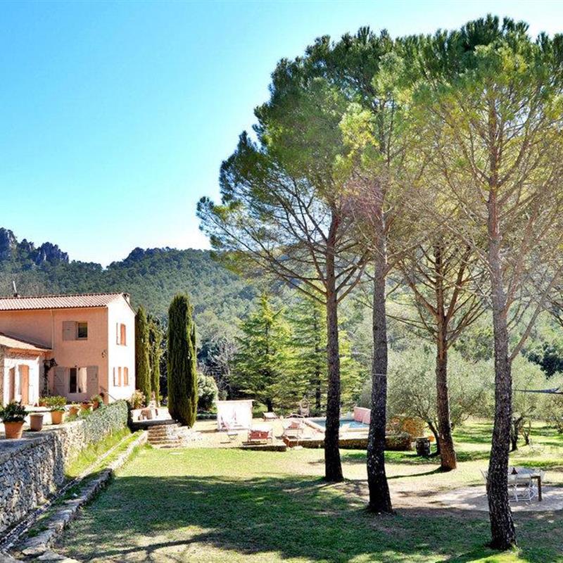 Sommerhus - 7 personer -  - Chemin Des Baumes - 83136 - La Roquebrussanne