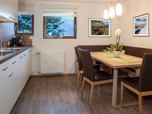 Holiday Home/Apartment - 5 persons -  - Nufels - 6524 - Kaunertal