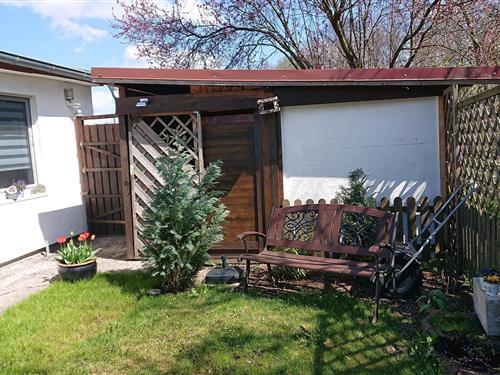 Ferienhaus - 3 Personen -  - Am Hirzberg-Bungalow - 99887 - Herrenhof