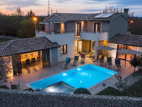 Holiday home - 10 persons -  - Frkeci bb - 52207 - Barban