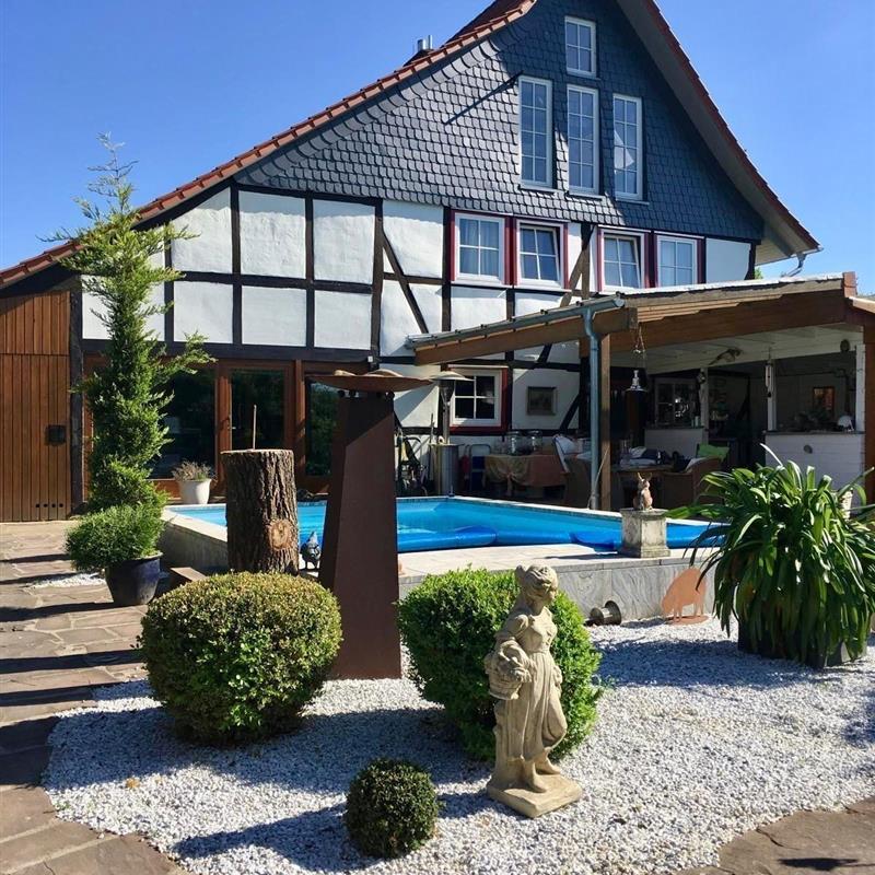 Sommerhus - 8 personer -  - Im Unterdorf - 37133 - Friedland