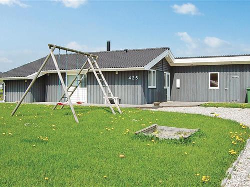 Sommerhus - 8 personer -  - Pøt Strandby - Pøt - 7130 - Juelsminde