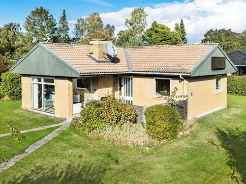 Sommerhus - 6 personer -  - Strandlaugsvej 15 a - 4673 - Rødvig