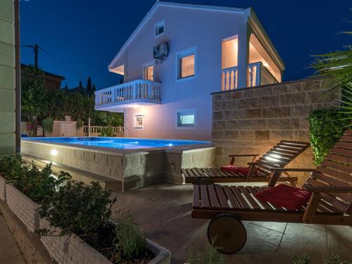 Ferienhaus - 9 Personen -  - ANTUNA GUSTAVA MATOŠA - 21220 - Trogir