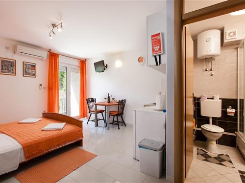 Holiday apartment - 2 persons -  - Duce - 21315 - Duce