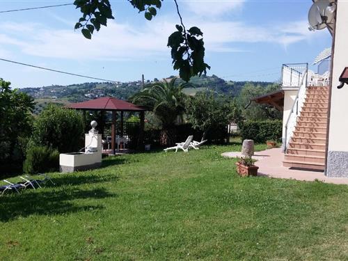 Holiday Home/Apartment - 7 persons -  - Contrada Monteverde Alto - 64036 - Cellino Attanasio
