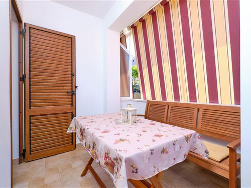 Holiday Home/Apartment - 4 persons -  - Mali Lošinj - 51550 - Mali Lošinj