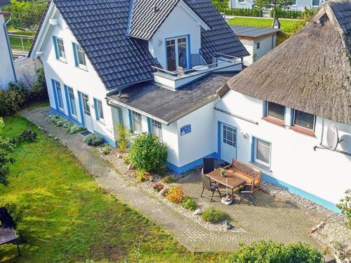 Holiday Home/Apartment - 3 persons -  - Boddenstr. - Mönchgut Ot Groß Zicker - 18586 - Mönchgut Ot Groß Zicke