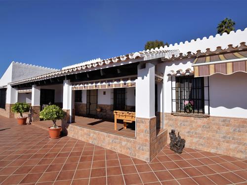 Villa - 6 persons -  - 29750 - Algarrobo
