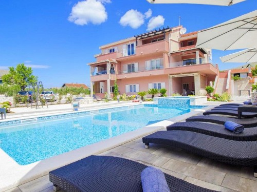 Ferieleilighet - 5 personer -  - Donji Banovci - Sibenik-Grebastica - 22010 - Grebastica