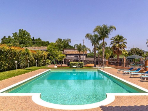 Holiday home - 11 persons -  - 95017 - Piedimonte Etneo
