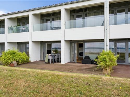 Sommerhus - 4 personer -  - Ndr. Strandvej 1J, lejl. - 8400 - Ebeltoft