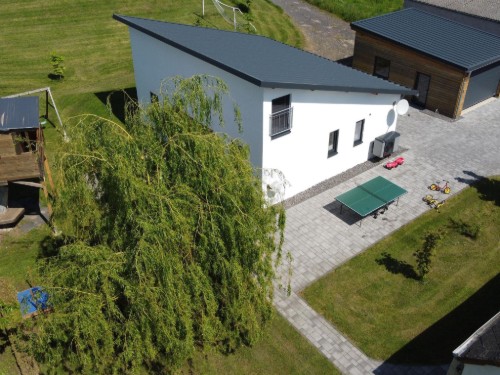 Holiday home - 4 persons -  - Kirchplatz - 56753 - Naunheim