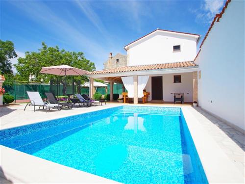 Holiday home - 6 persons -  - Barban - 52207