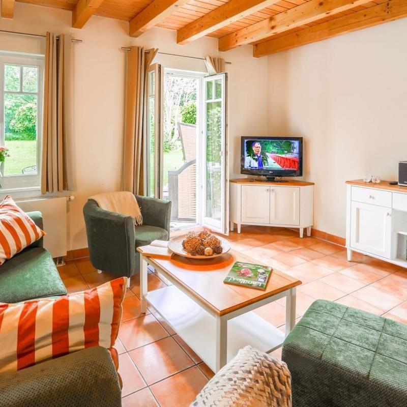 Sommerhus - 6 personer -  - Kliffstraße - 18211 - Nienhagen