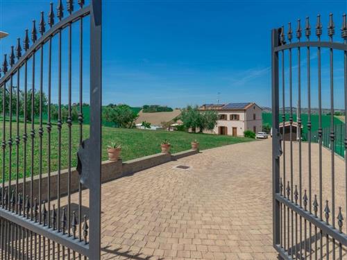 Feriehus - 14 personer -  - Fermo - 63900