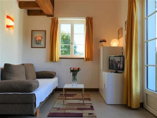 Holiday apartment - 2 persons -  - Cambo Les Bains - 64250
