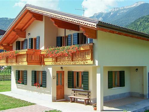 Holiday Home/Apartment - 6 persons -  - Via della Campagna - 32033 - Lamon