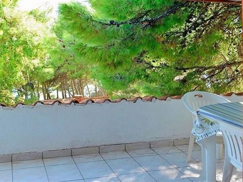 Holiday Home/Apartment - 3 persons -  - Ivan Dolac - 21465 - Ivan Dolac