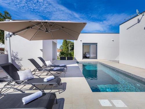 Objekt Nr.: 133-CIR523