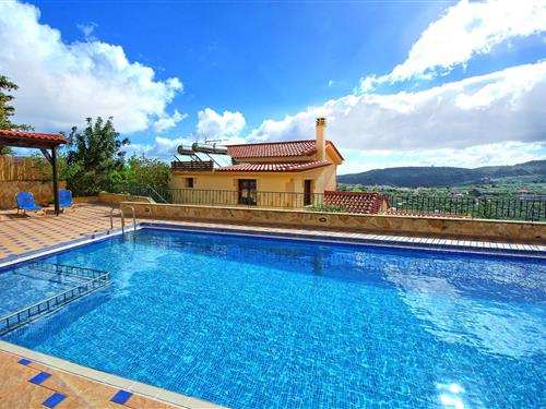 Holiday Home/Apartment - 12 persons -  - 730 06 - Nopígeia