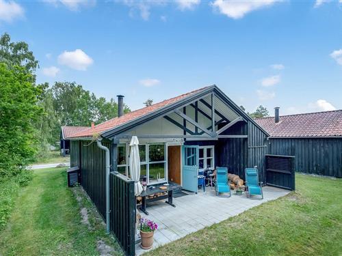 Holiday Home/Apartment - 6 persons -  - Bøtølundvej - Marielyst - 4873 - Væggerløse