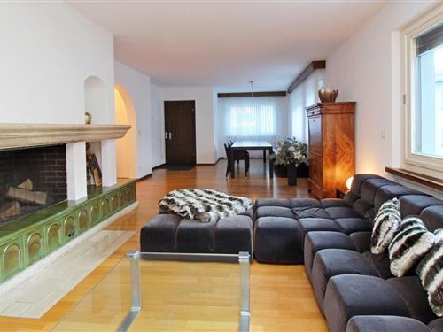 Holiday apartment - 8 persons -  - Via Traunter Plazzas - 7500 - St. Moritz