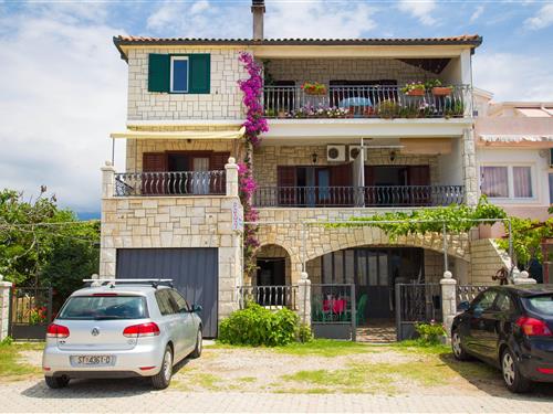 Holiday Home/Apartment - 4 persons -  - Sucuraj - 21469 - Sucuraj