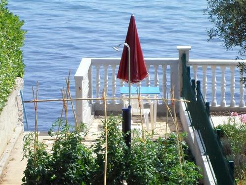 Holiday Home/Apartment - 7 persons -  - Tkon - 23212 - Tkon