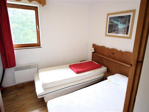 Holiday Home/Apartment - 6 persons -  - 38410 - Chamrousse