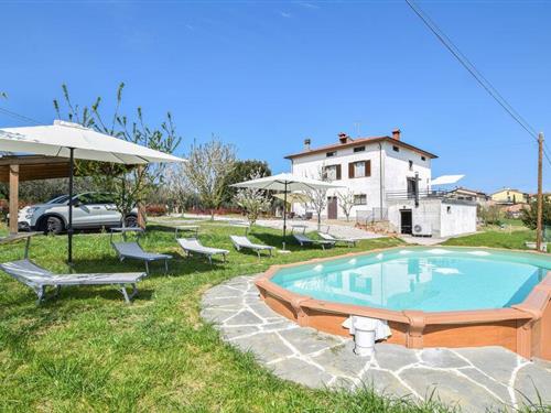 Holiday home - 12 persons -  - Via Signana - 52047 - Marciano Della Chiana