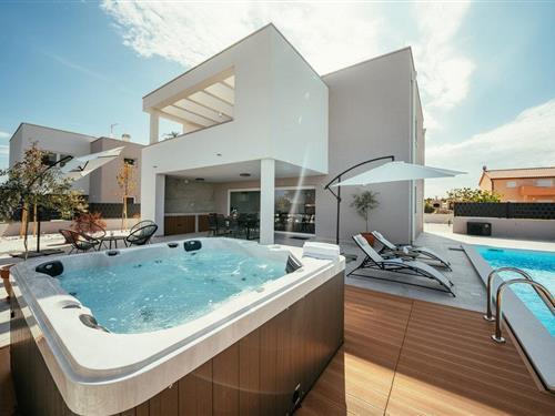 Sommerhus - 8 personer -  - Zatonskih stanova - Zadar-Zaton - 23232 - Zaton