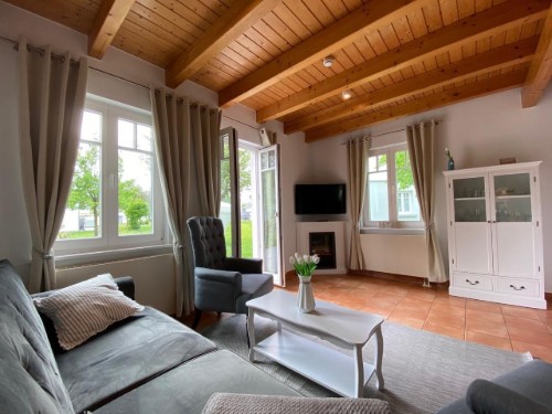 Sommerhus - 6 personer -  - Kliffstraße - 18211 - Nienhagen