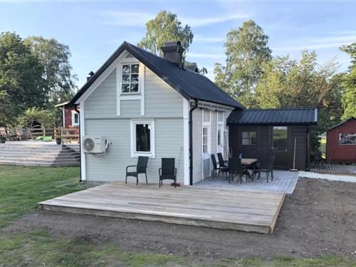 Sommerhus - 6 personer -  - Sanda Runne - Tofta - 62379 - Klintehamn