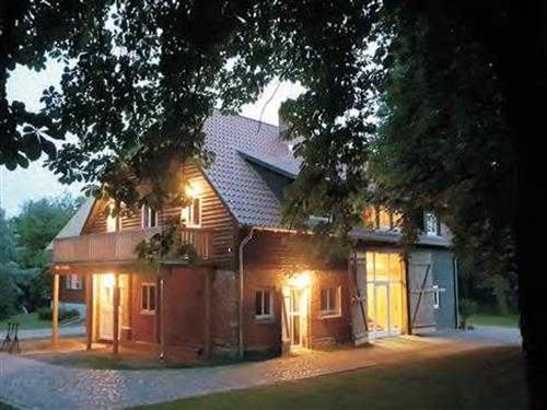 Holiday Home/Apartment - 4 persons -  - komfortable Ferienwohnungen (2-4 Pers.) am Krakower Obersee - 18292 - Dobbin-Linstow