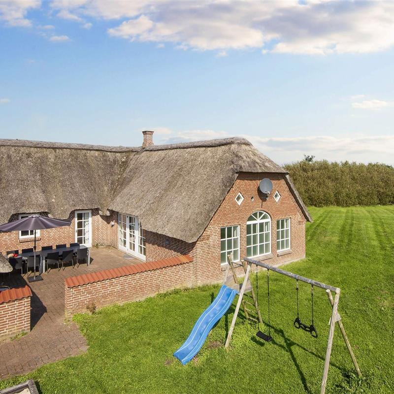 Sommerhus - 20 personer -  - Øvej - Vedersø Klit - 6990 - Ulfborg