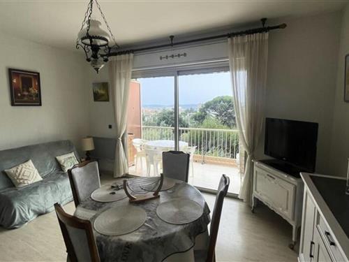 Holiday Home/Apartment - 4 persons -  - 83120 - Sainte-Maxime