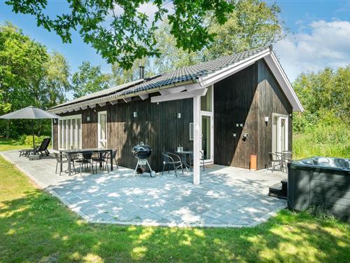 Holiday Home/Apartment - 6 persons -  - Blomstervangen - Jegum - 6840 - Oksbøl