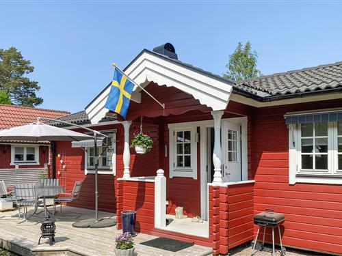 Holiday Home/Apartment - 4 persons -  - Blåvik Allans väg - 590 14 - Boxholm