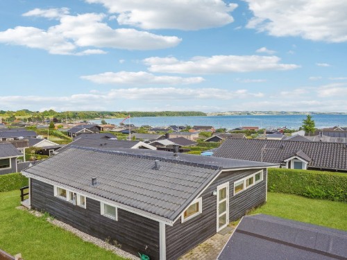 Sommerhus - 8 personer -  - Toplærkevej - Følle - 8410 - Rønde
