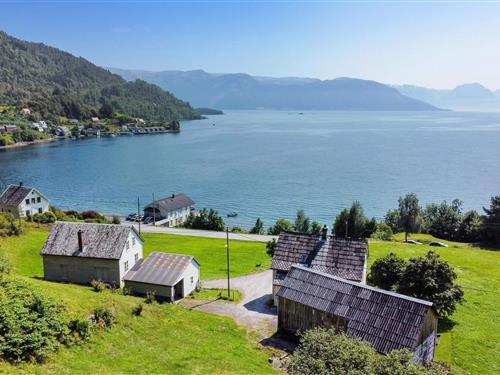 Sommerhus - 8 personer -  - Strandebarmsvegen - Strandebarm/Hardanger - 5630 - Strandebarm