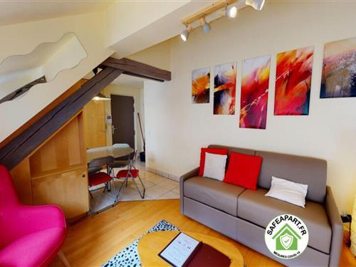 Holiday Home/Apartment - 4 persons -  - 68000 - Colmar