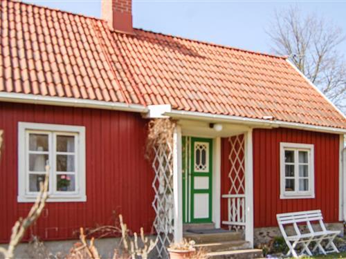 Holiday Home/Apartment - 4 persons -  - Gnisvärdsvägen - 622 65 - Gnisvärd