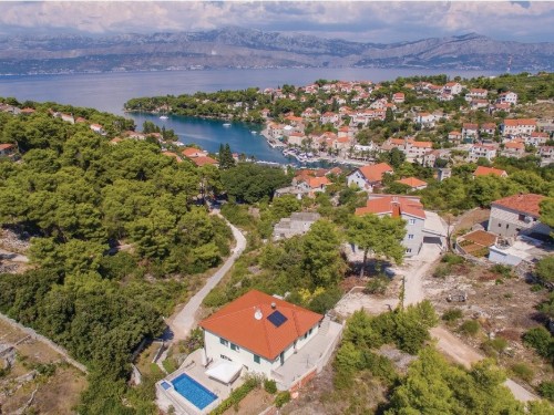Holiday home - 11 persons -  - Splitska - Brac-Supetar - 21400 - Supetar