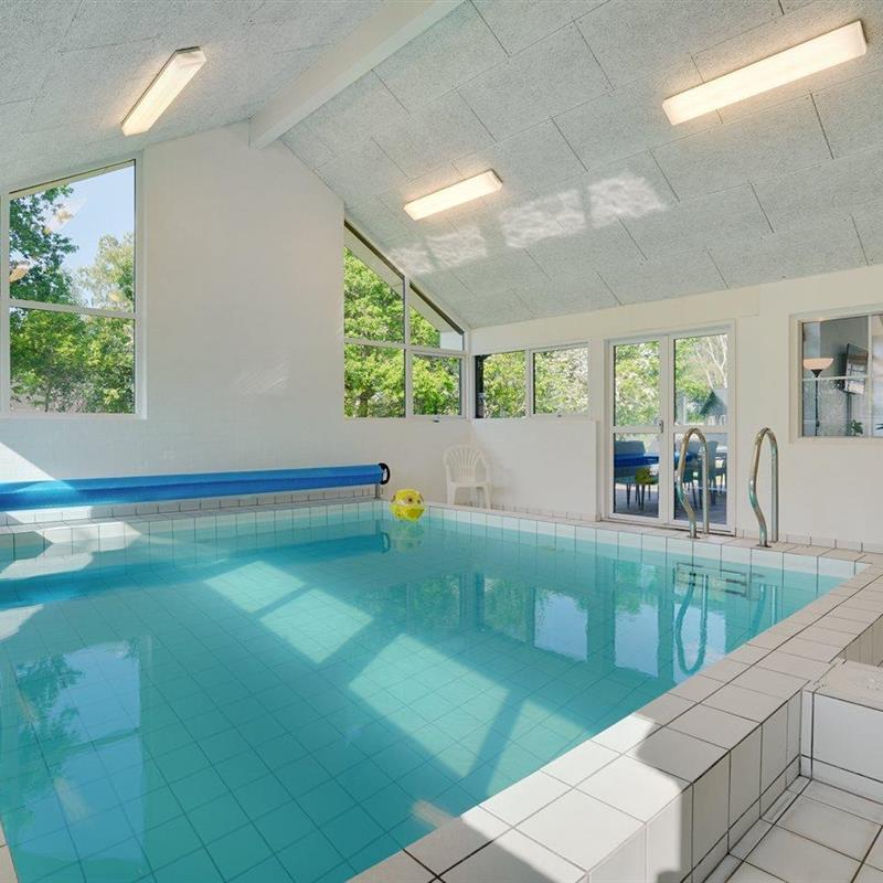 Sommerhus - 12 personer -  - Kaprifolievej - 8500 - Grenå