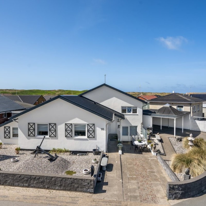Sommerhus - 9 personer -  - Søndergade - 6960 - Hvide Sande