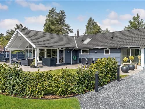 Sommerhus - 10 personer -  - Kaninstien - Marielyst - 4873 - Væggerløse