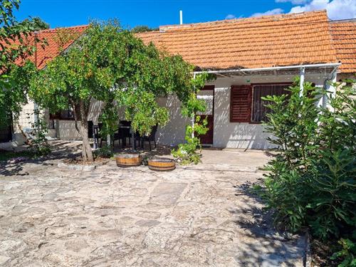Feriehus - 5 personer -  - Tulici - Sibenik - Konjevrate - 22000 - Konjevrate